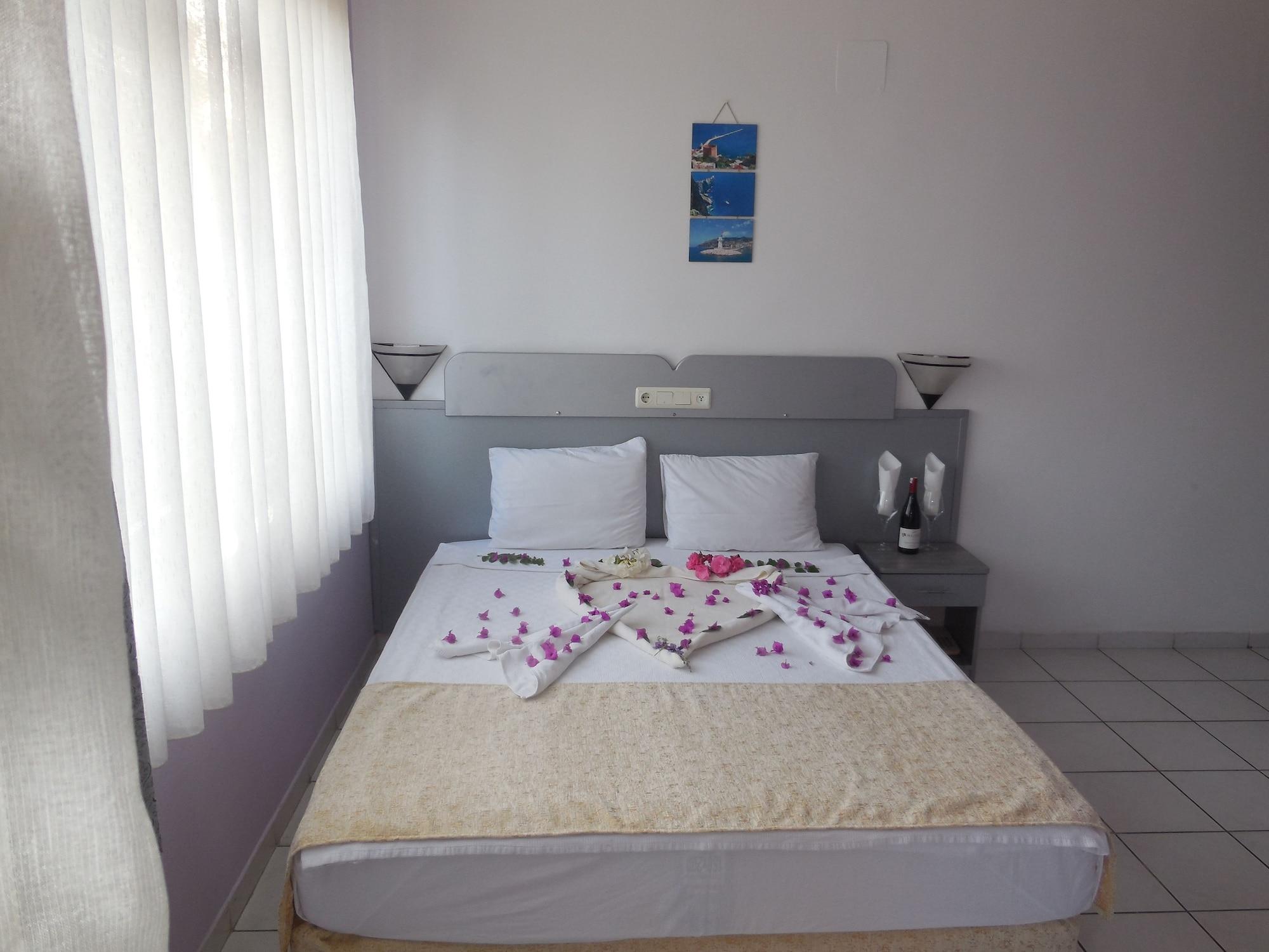 Resitalya Hotel Аланя Екстериор снимка