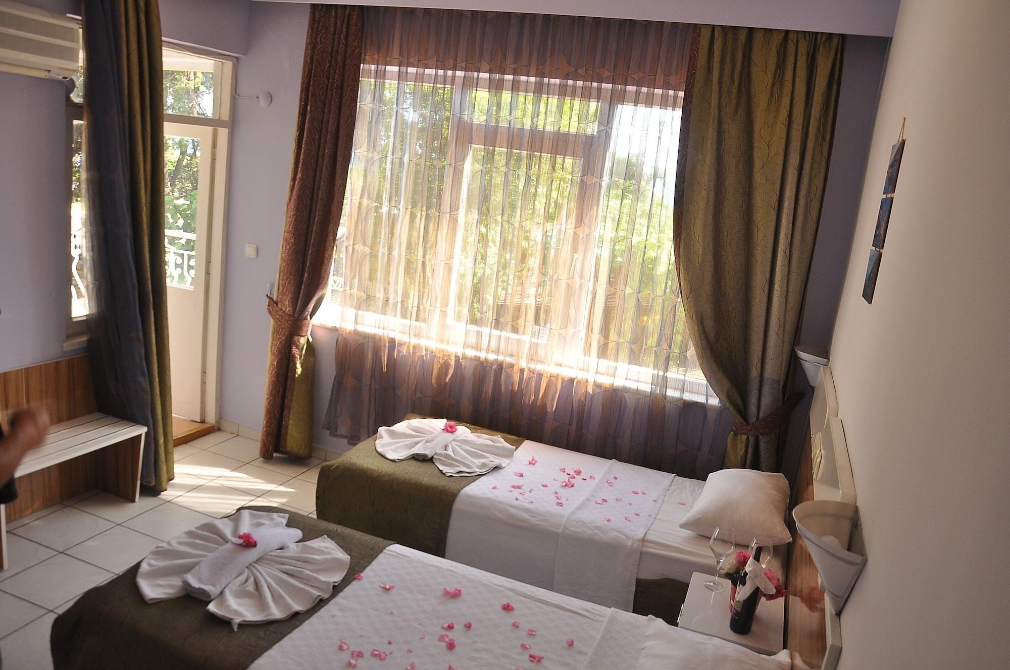 Resitalya Hotel Аланя Екстериор снимка